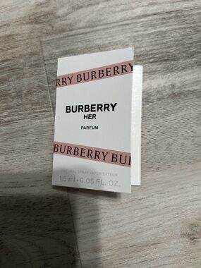 Burberry Her Sample